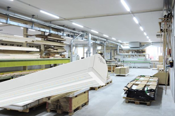 LED Lichtband Schiene Hallenleuchte